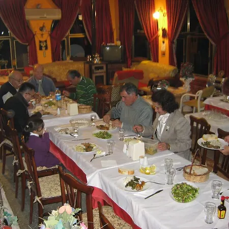 Anfora Aparthotel 2*